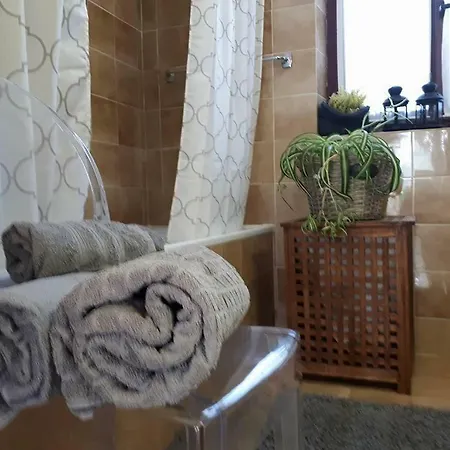 Apartament Holiday Iii *
