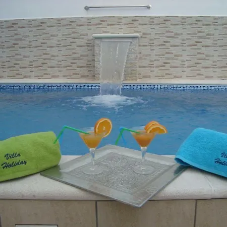 Holiday Iii Apartament